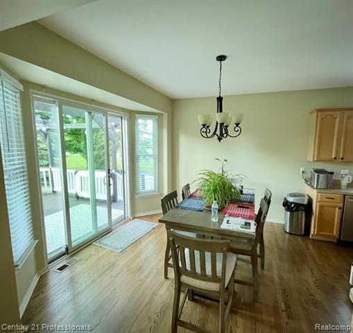 Builiding view thirteen for 778 W Peninsula, Oxford, MI. 48371