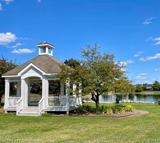 Builiding view twenty eight for 778 W Peninsula, Oxford, MI. 48371