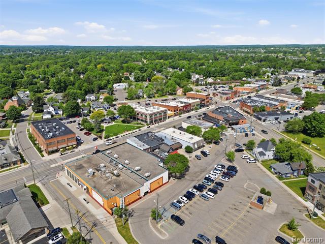 Builiding view forty five for 69 E Burdick, Oxford, MI. 48371