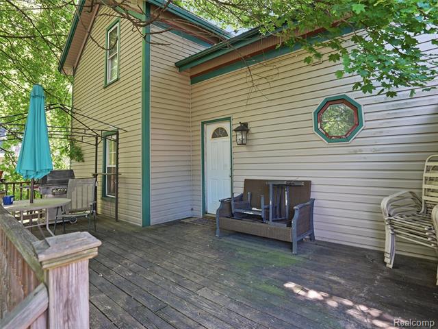 Builiding view thirty five for 69 E Burdick, Oxford, MI. 48371