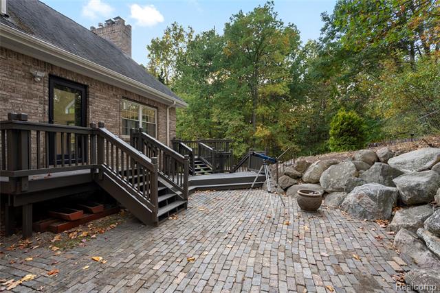 Builiding view fifty three for 2631 Lakeville, Oxford, MI. 48370