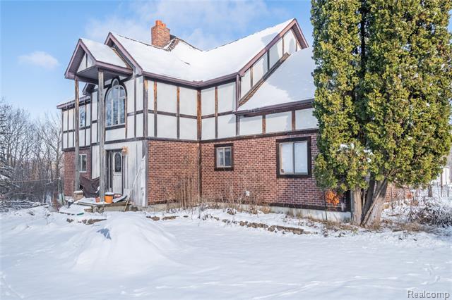 Builiding view eight for 1191 Gage, Holly, MI. 48442