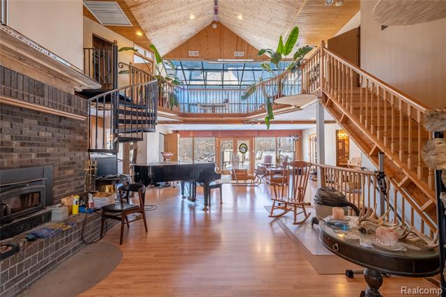 Builiding view fourteen for 1191 Gage, Holly, MI. 48442