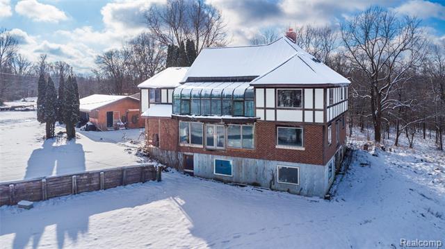 Builiding view nine for 1191 Gage, Holly, MI. 48442