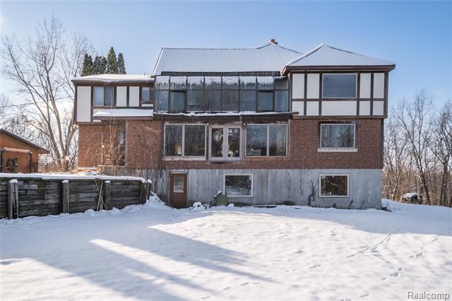 Builiding view ten for 1191 Gage, Holly, MI. 48442