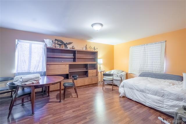 Builiding view twenty five for 1191 Gage, Holly, MI. 48442