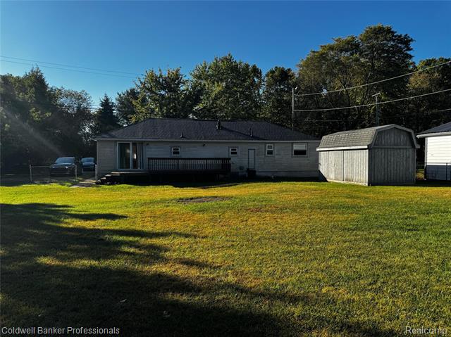 Builiding view three for 904 Rowland, Leonard, MI. 48367