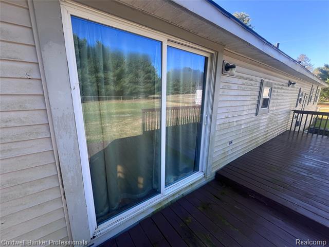 Builiding view twenty for 904 Rowland, Leonard, MI. 48367