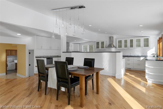 Builiding view seven for 2390 Noble, Oxford, MI. 48370