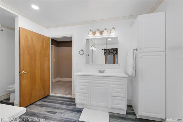 Builiding view twenty six for 2390 Noble, Oxford, MI. 48370