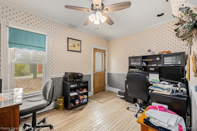 Builiding view fifteen for 550 E Leonard, Leonard, MI. 48367