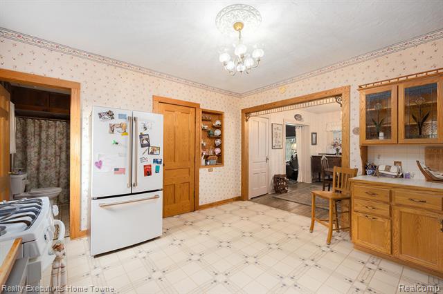 Builiding view twelve for 550 E Leonard, Leonard, MI. 48367