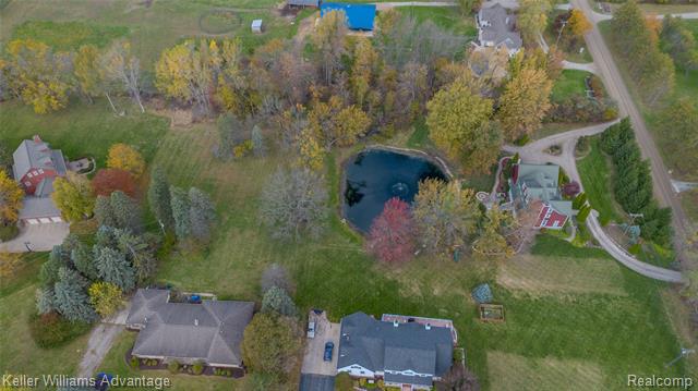 Builiding view eighty four for 21255 Chubb, Northville, MI. 48167