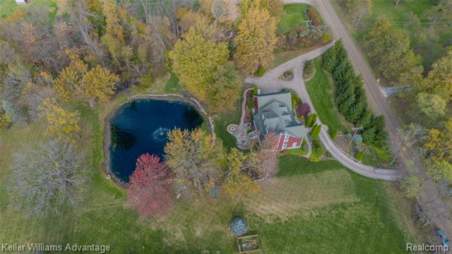 Builiding view eighty six for 21255 Chubb, Northville, MI. 48167