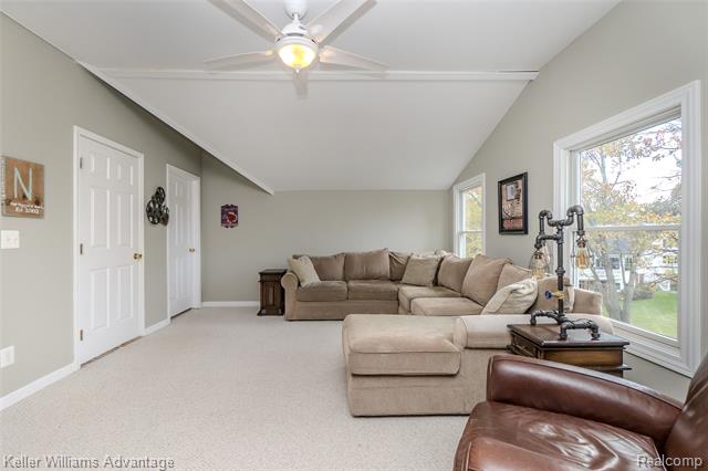 Builiding view fifty eight for 21255 Chubb, Northville, MI. 48167