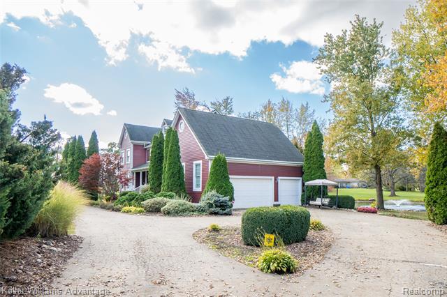 Builiding view seventy one for 21255 Chubb, Northville, MI. 48167