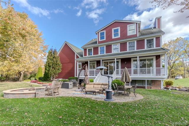 Builiding view seventy seven for 21255 Chubb, Northville, MI. 48167