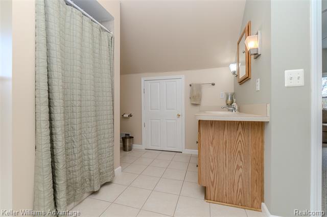 Builiding view sixty six for 21255 Chubb, Northville, MI. 48167