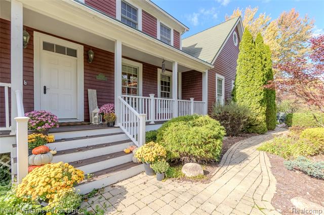 Builiding view three for 21255 Chubb, Northville, MI. 48167