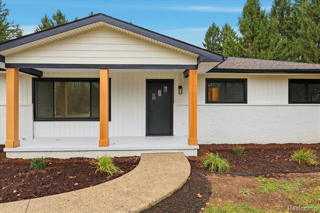 Builiding view four for 3643 Noble, Oxford, MI. 48370