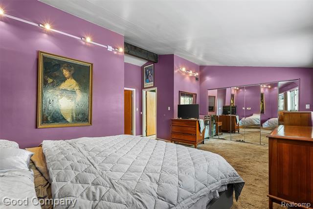 Builiding view twenty for 30080 Highmeadow, Farmington, MI. 48334