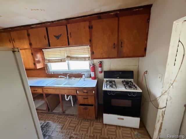 Builiding view nine for 120 Pickford, Novi, MI. 48377