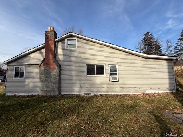 Builiding view one for 120 Pickford, Novi, MI. 48377