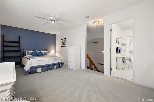 Builiding view fifteen for 30847 Palmer, Novi, MI. 48377