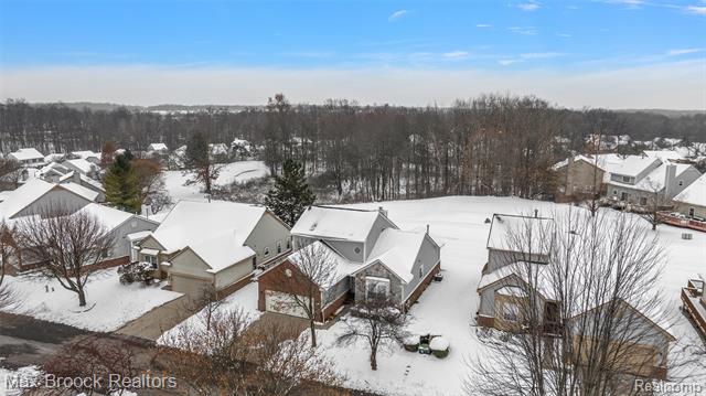 Builiding view twenty for 30847 Palmer, Novi, MI. 48377