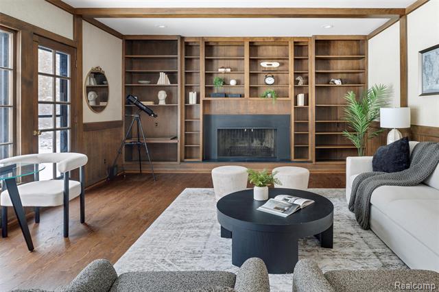 Builiding view eighteen for 25330 Devon, Franklin, MI. 48025