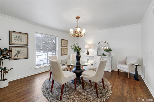 Builiding view eleven for 25330 Devon, Franklin, MI. 48025