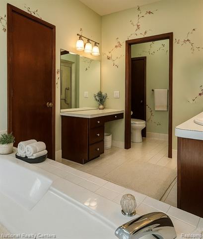 Builiding view thirteen for 28760 Hidden, Farmington, MI. 48331