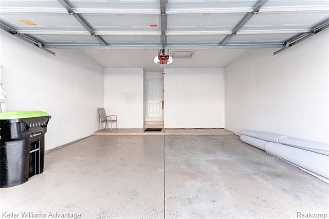 Builiding view twenty four for 40827 Lenox Park, Novi, MI. 48377