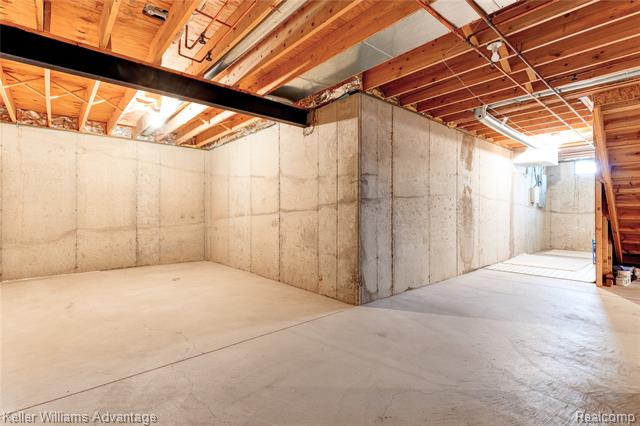 Builiding view twenty two for 40827 Lenox Park, Novi, MI. 48377