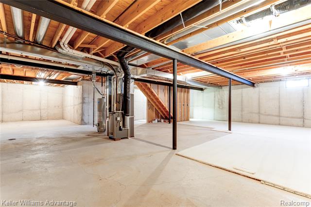 Builiding view twenty for 40827 Lenox Park, Novi, MI. 48377