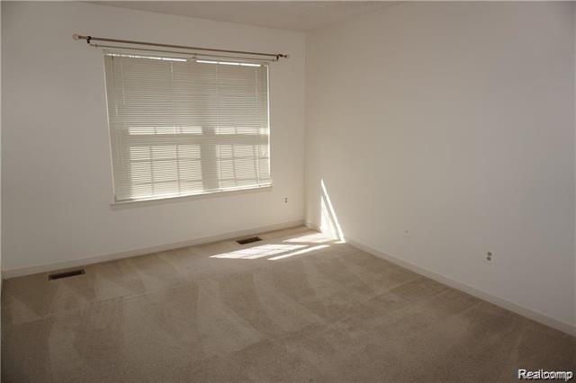 Builiding view fifteen for 31056 Eagle, Novi, MI. 48377