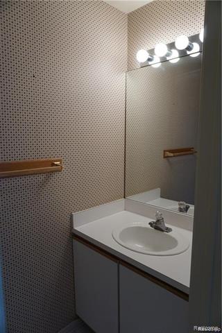 Builiding view seventeen for 31056 Eagle, Novi, MI. 48377