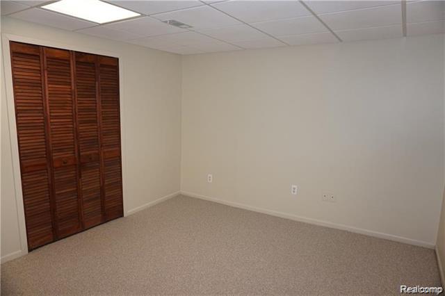 Builiding view twenty for 31056 Eagle, Novi, MI. 48377