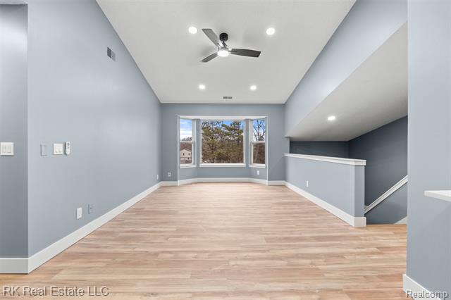 Builiding view four for 44900 Bayview, Novi, MI. 48377