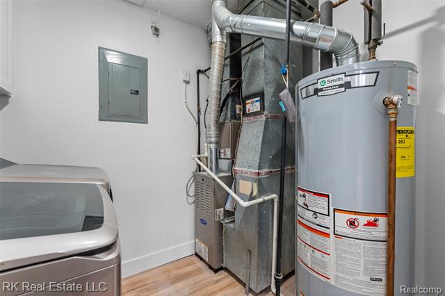 Builiding view thirteen for 44900 Bayview, Novi, MI. 48377