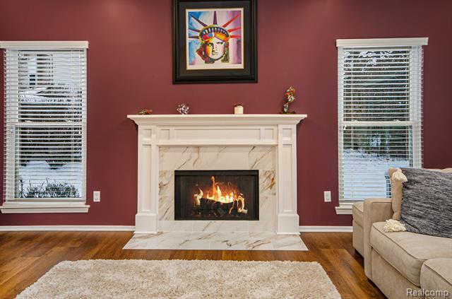 Builiding view sixteen for 1871 Plumridge, Walled Lake, MI. 48390