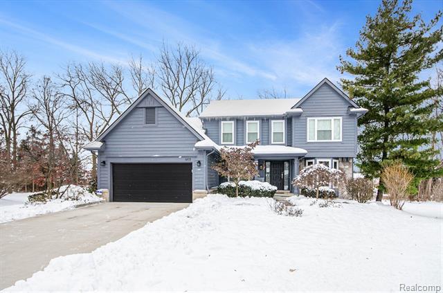 Builiding view three for 1871 Plumridge, Walled Lake, MI. 48390