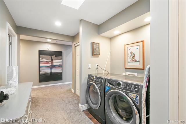 Builiding view twenty three for 24459 Bloomington, Franklin, MI. 48025