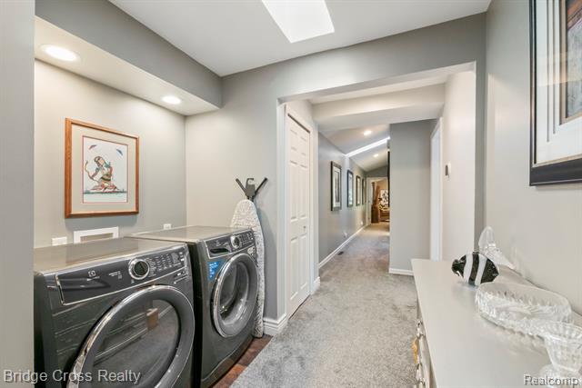 Builiding view twenty two for 24459 Bloomington, Franklin, MI. 48025