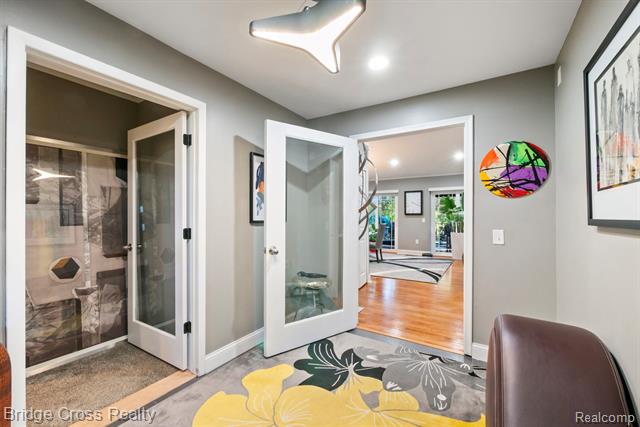 Builiding view two for 24459 Bloomington, Franklin, MI. 48025