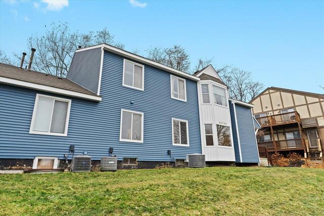 Builiding view one for 44750 Bayview, Novi, MI. 48377