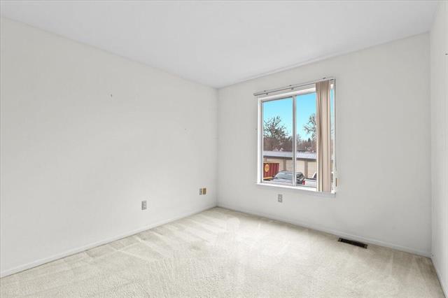 Builiding view seventeen for 44750 Bayview, Novi, MI. 48377