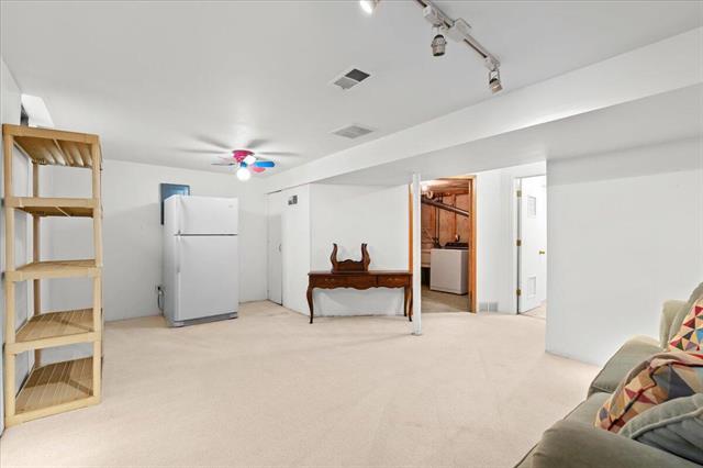 Builiding view twenty for 44750 Bayview, Novi, MI. 48377