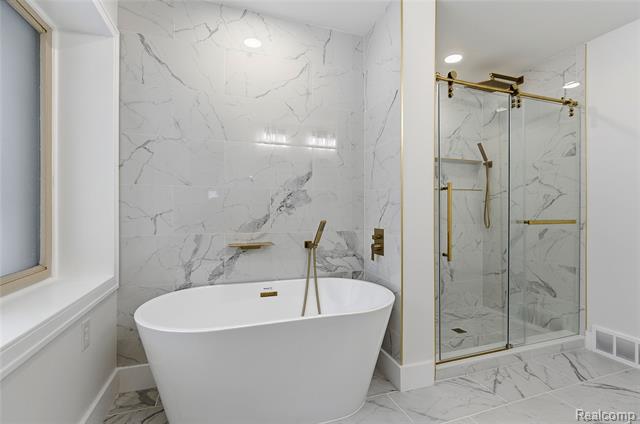 Builiding view eleven for 32336 Tareyton, Farmington, MI. 48334