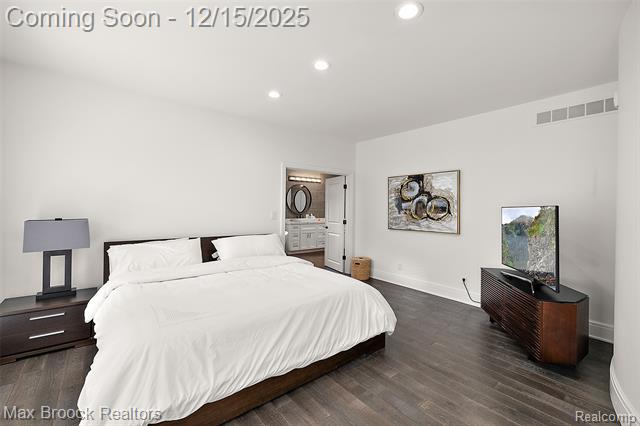 Builiding view sixteen for 7515 Hiddenbrook, Bloomfield Hills, MI. 48301